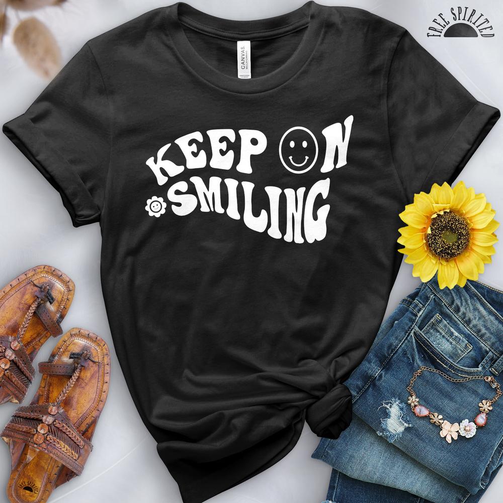 Keep On Smiling Tee - Image 4