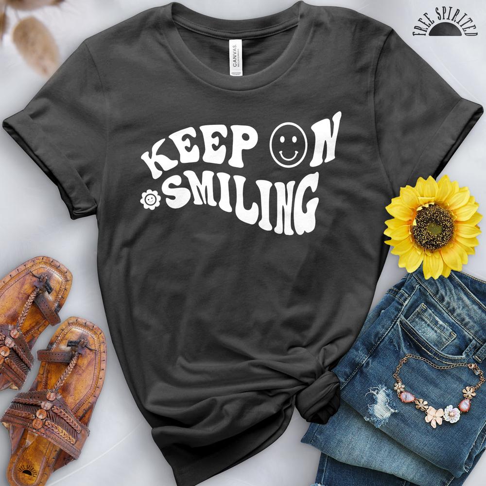 Keep On Smiling Tee - Image 7