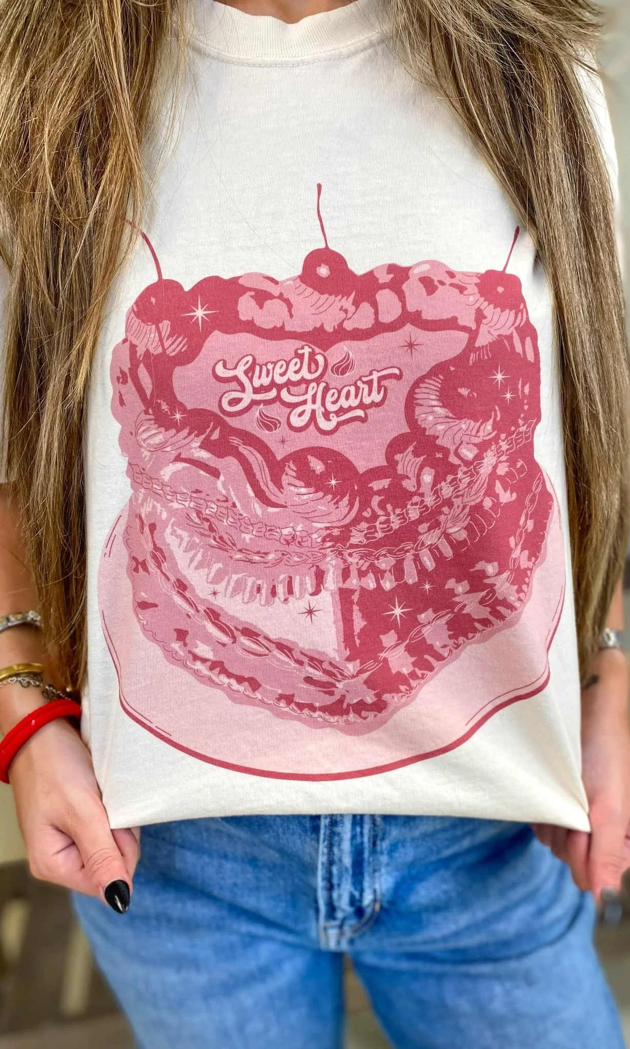 Sweetheart Cake Graphic Comfort Color T-Shirt - Image 3