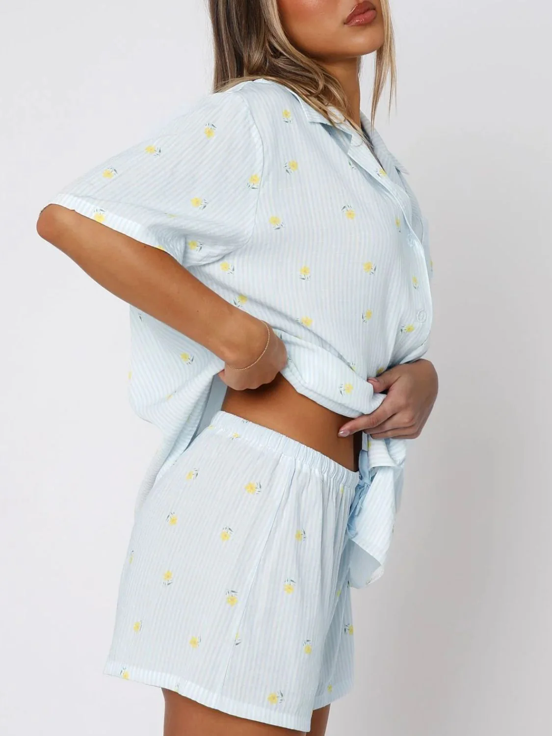 Valentine's Day Printed Collared Neck Short Sleeve Top and Shorts Set - Image 14
