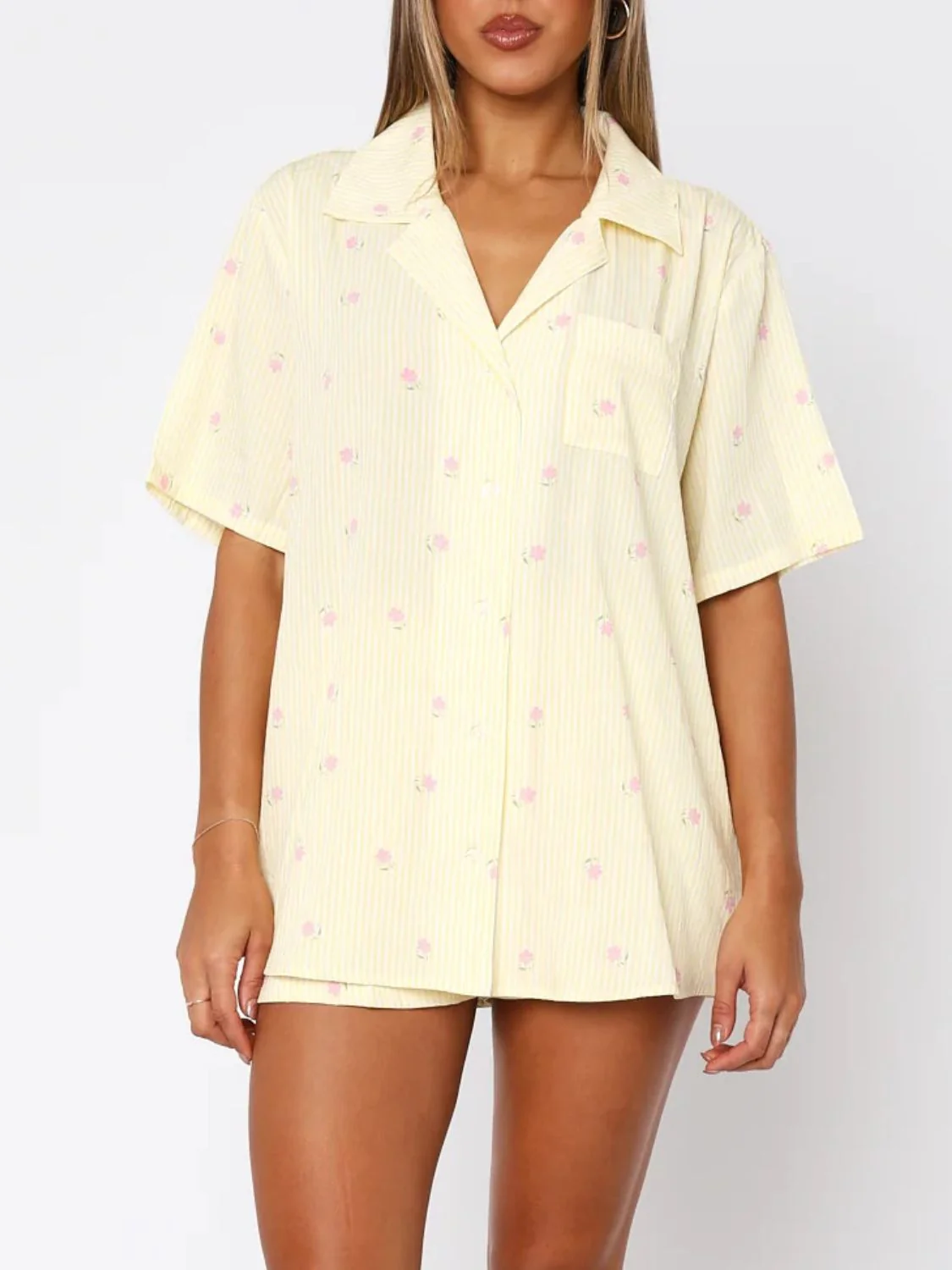 Valentine's Day Printed Collared Neck Short Sleeve Top and Shorts Set - Image 18